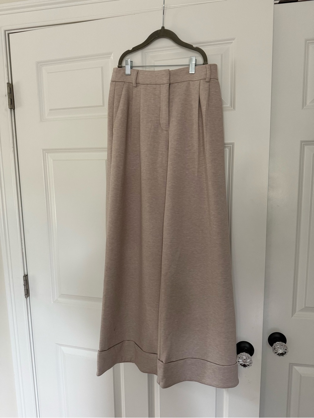 Express Stylist - Wide-Leg High-Rise Pants In oatmeal